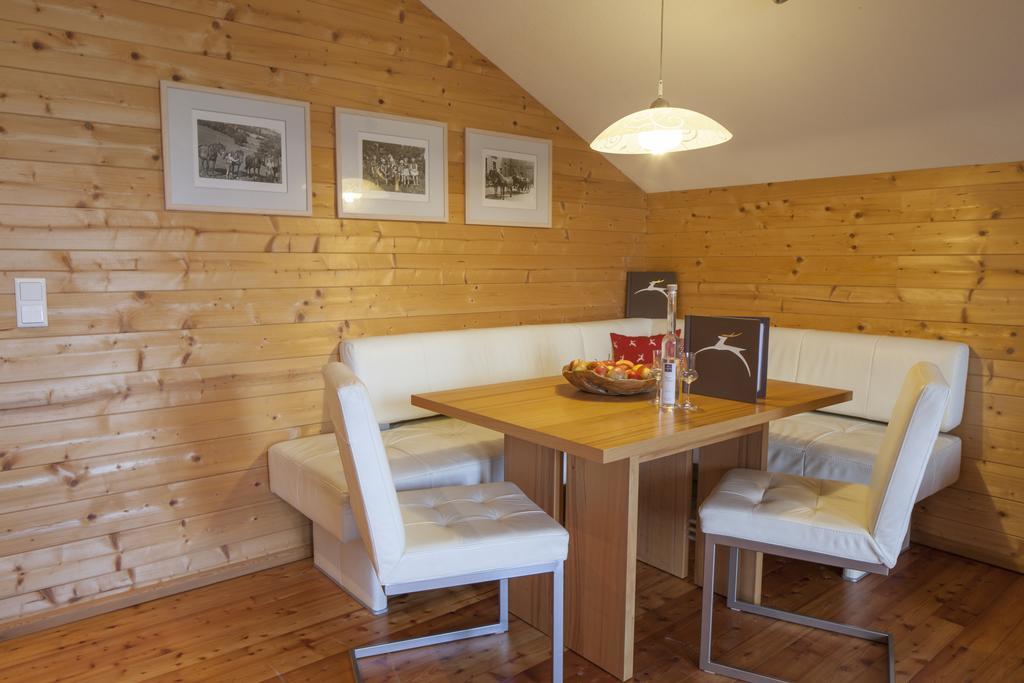 Oberwinklgut Hotel Бишофсхофен Стая снимка