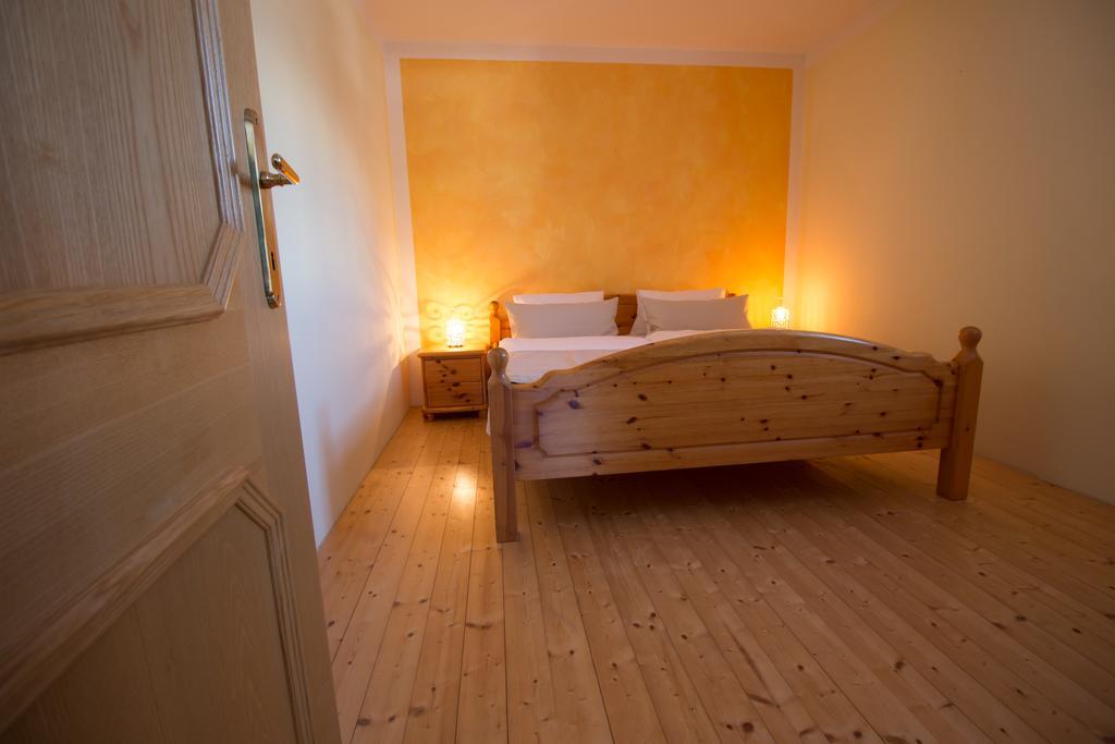 Oberwinklgut Hotel Бишофсхофен Екстериор снимка