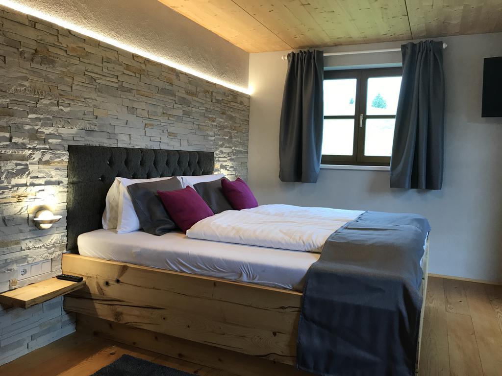Oberwinklgut Hotel Бишофсхофен Екстериор снимка