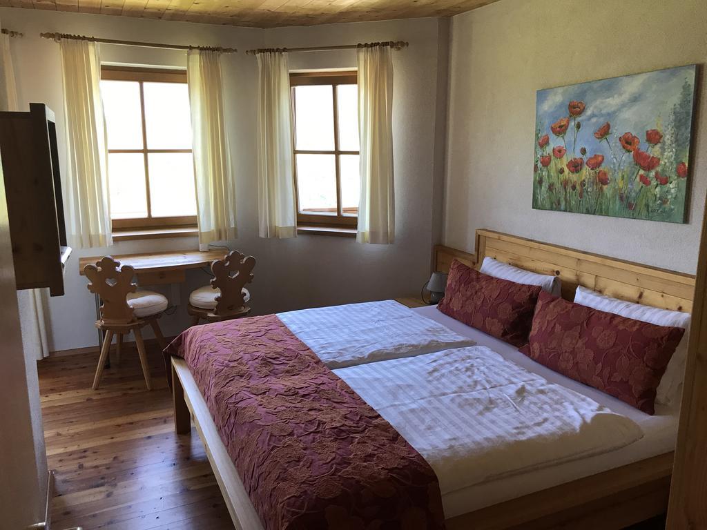 Oberwinklgut Hotel Бишофсхофен Екстериор снимка