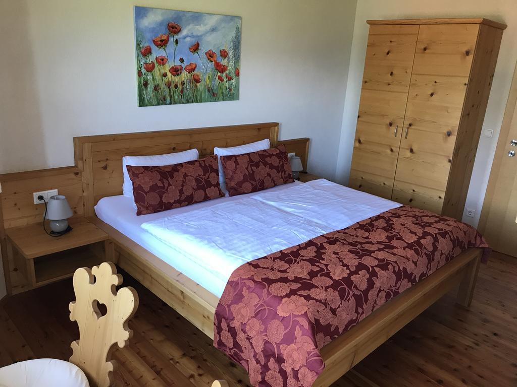 Oberwinklgut Hotel Бишофсхофен Екстериор снимка